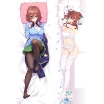 五等分の花嫁 中野 三玖 なかの みく 抱き枕カバー